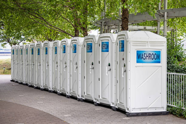 Porta potty delivery and setup in Wheeler Af, HI